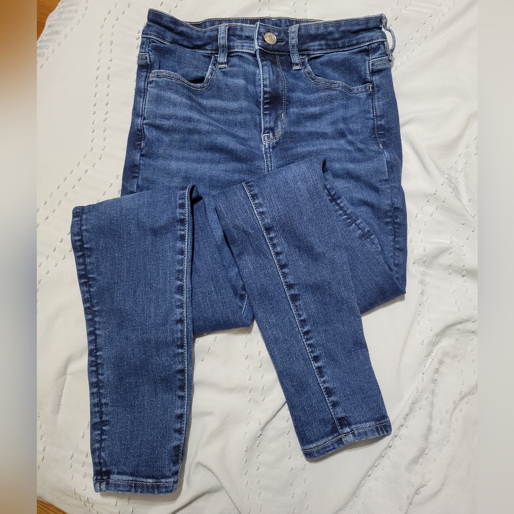 Mid rise skinny jeans